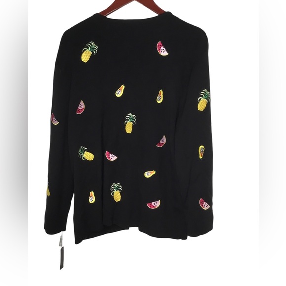 Sarah Spencer Women’s Cardigan Sweater - Size 2X - NWT.                      6 - Picture 2 of 3